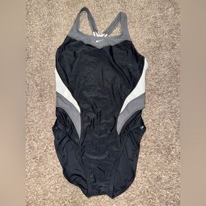 NIKE NX SWIM RACE BACK ONE PIECE SWIMSUIT BATHING SUIT WOMENS SZ 12 BLACK